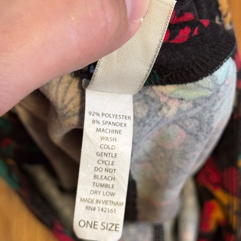 LuLaRoe Kids Leggings with Colorful Floral Design - Picture 4 of 4